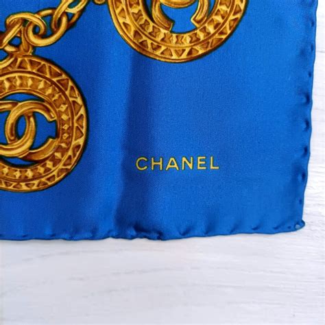 foulard chanel vintage flowers|chanel foulard.